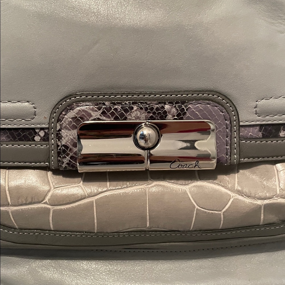 Coach Gray and Cream Shoulder Bag - Picture 2 of 4